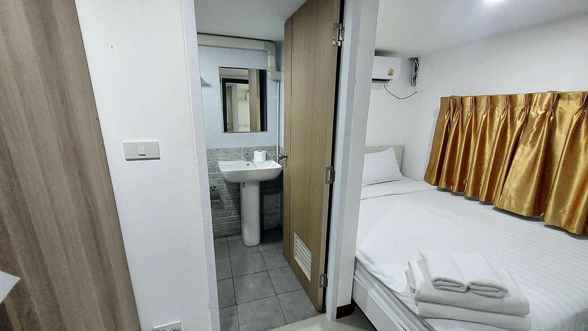 Rustic Comfort Zone, * Pattaya