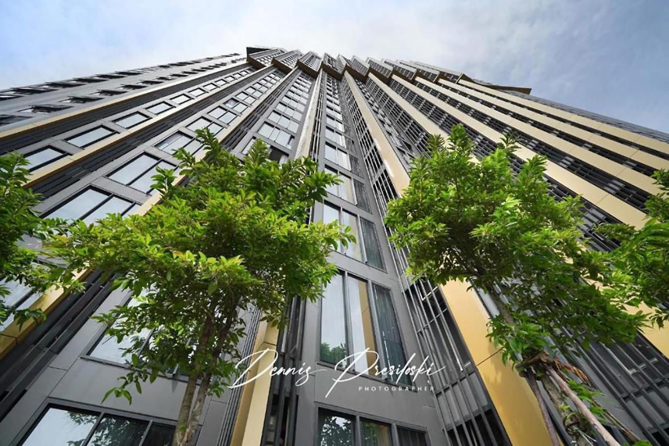 Luxury Edge Seaview อพาร์ทเม้น