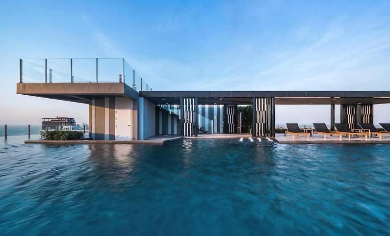 อพาร์ทเม้น Base Quiet King-bed With Infinity Pool & Free Netflix! Pattaya