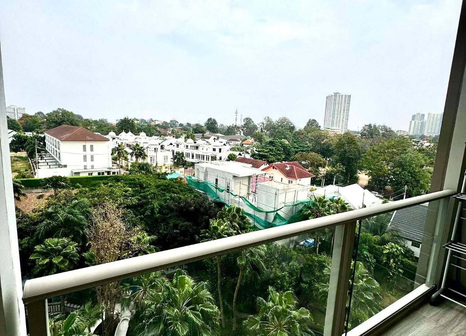 อพาร์ทเม้น Riviera Wongamat