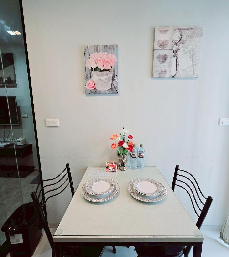 อพาร์ทเม้น The Base Pool View Fast Wifi 5 Min Walk To By Lees