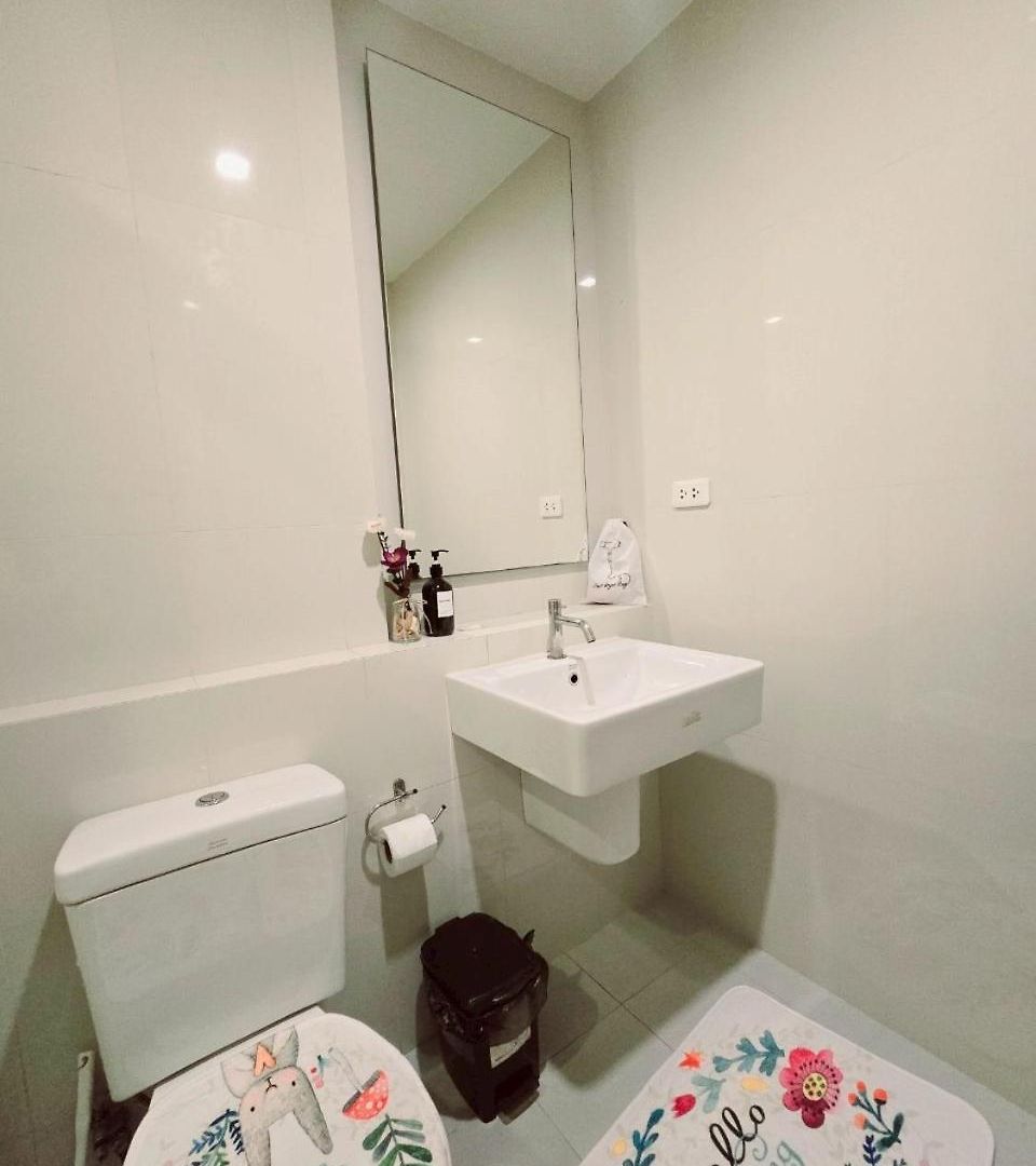 อพาร์ทเม้น The Base Pool View Fast Wifi 5 Min Walk To By Lees *