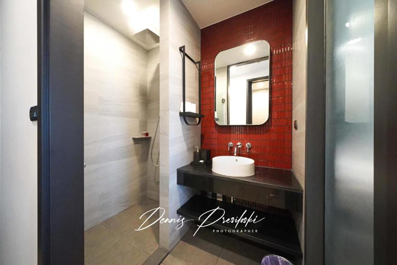 Luxury Edge Seaview อพาร์ทเม้น
