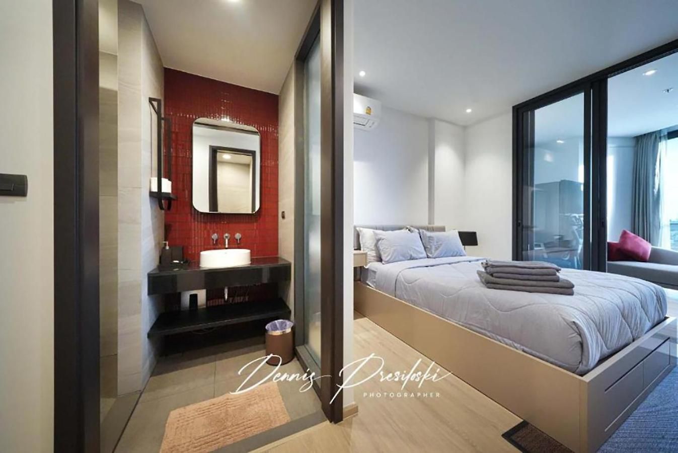 อพาร์ทเม้น Luxury Edge Seaview *