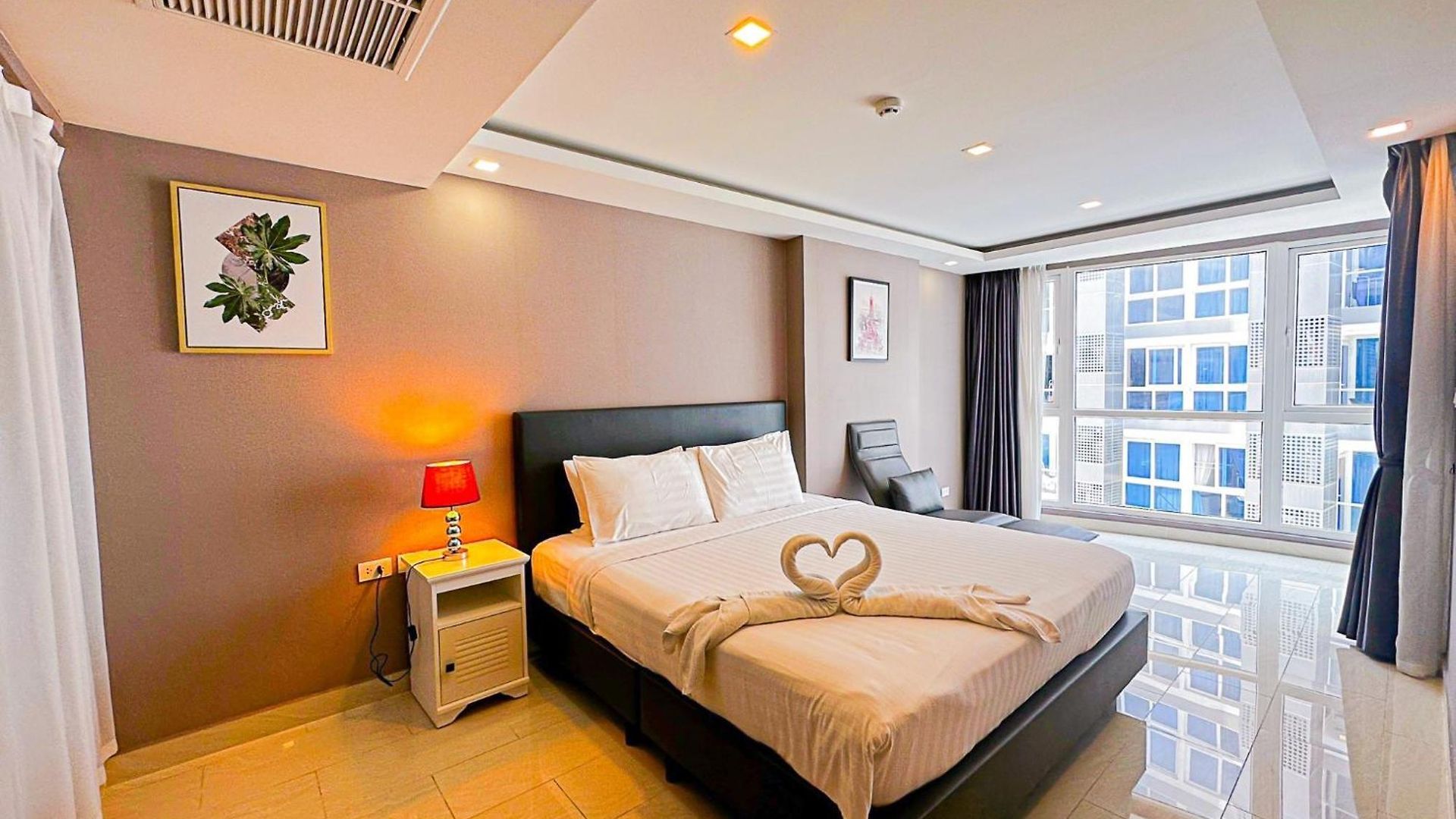 Grand Avenue By Monthstayz Thailand Apartment *