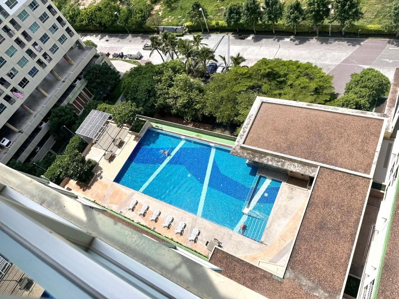 อพาร์ทเม้น Lumpini Naklua Select Pool