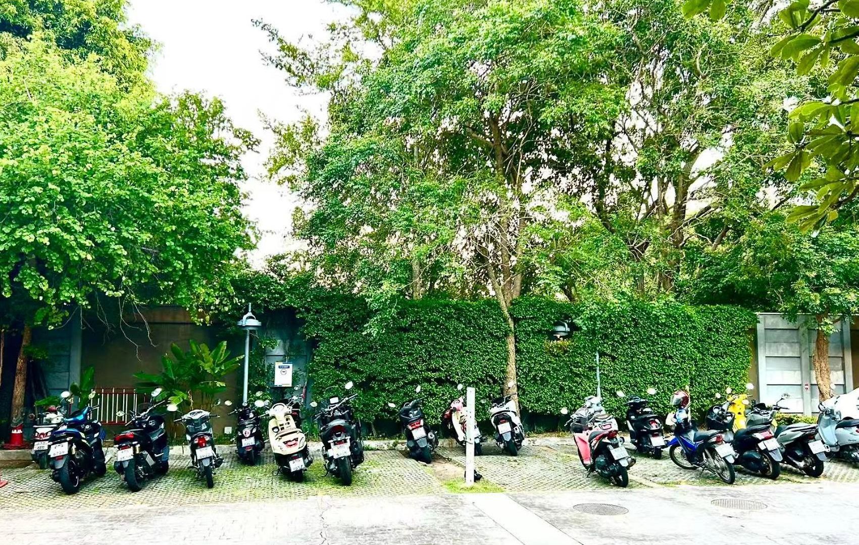 Unixx Sea View