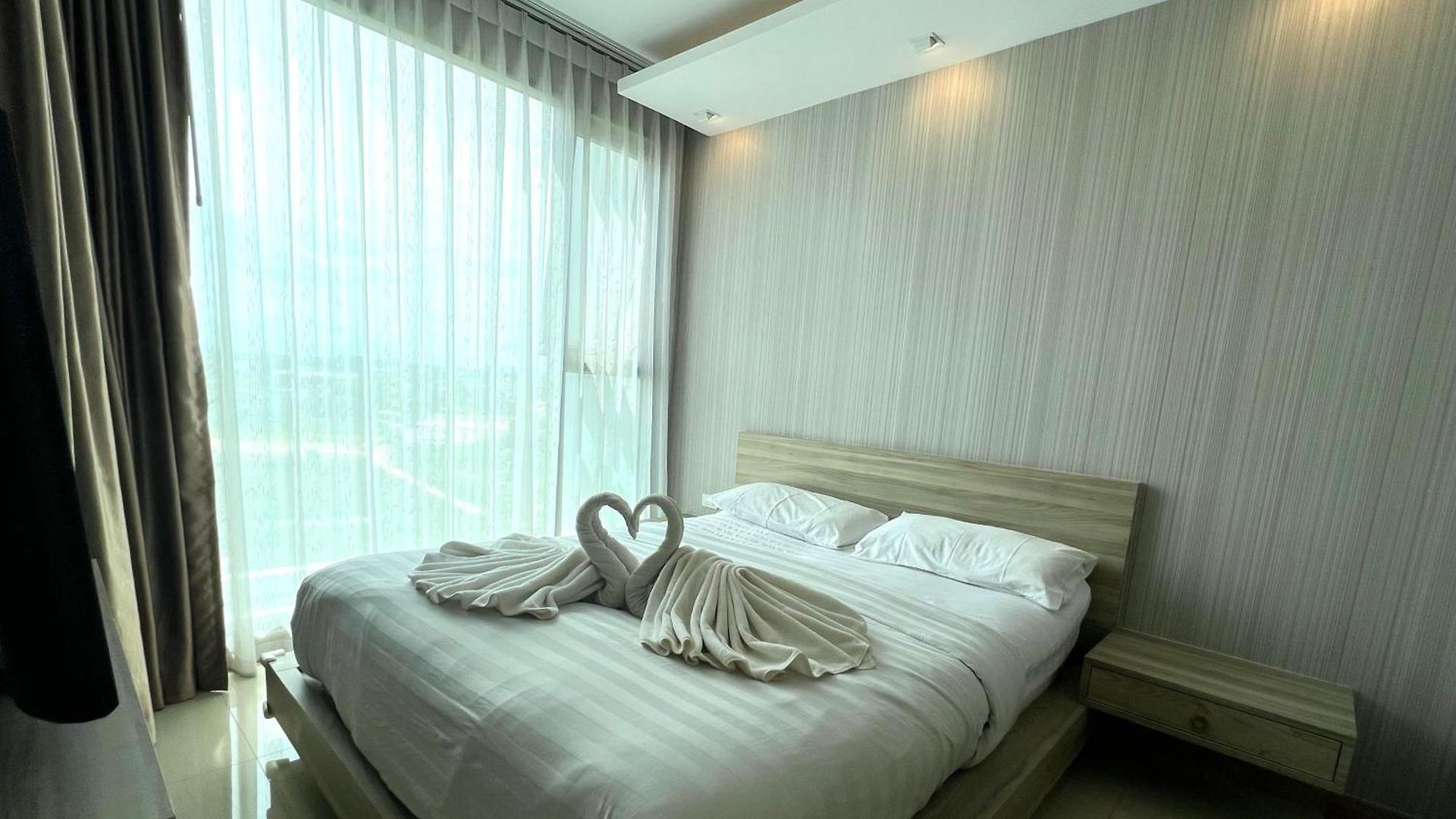 Riviera Jomtien L High Floor L 4 Pools L Sauna L Gym อพาร์ทเม้น *