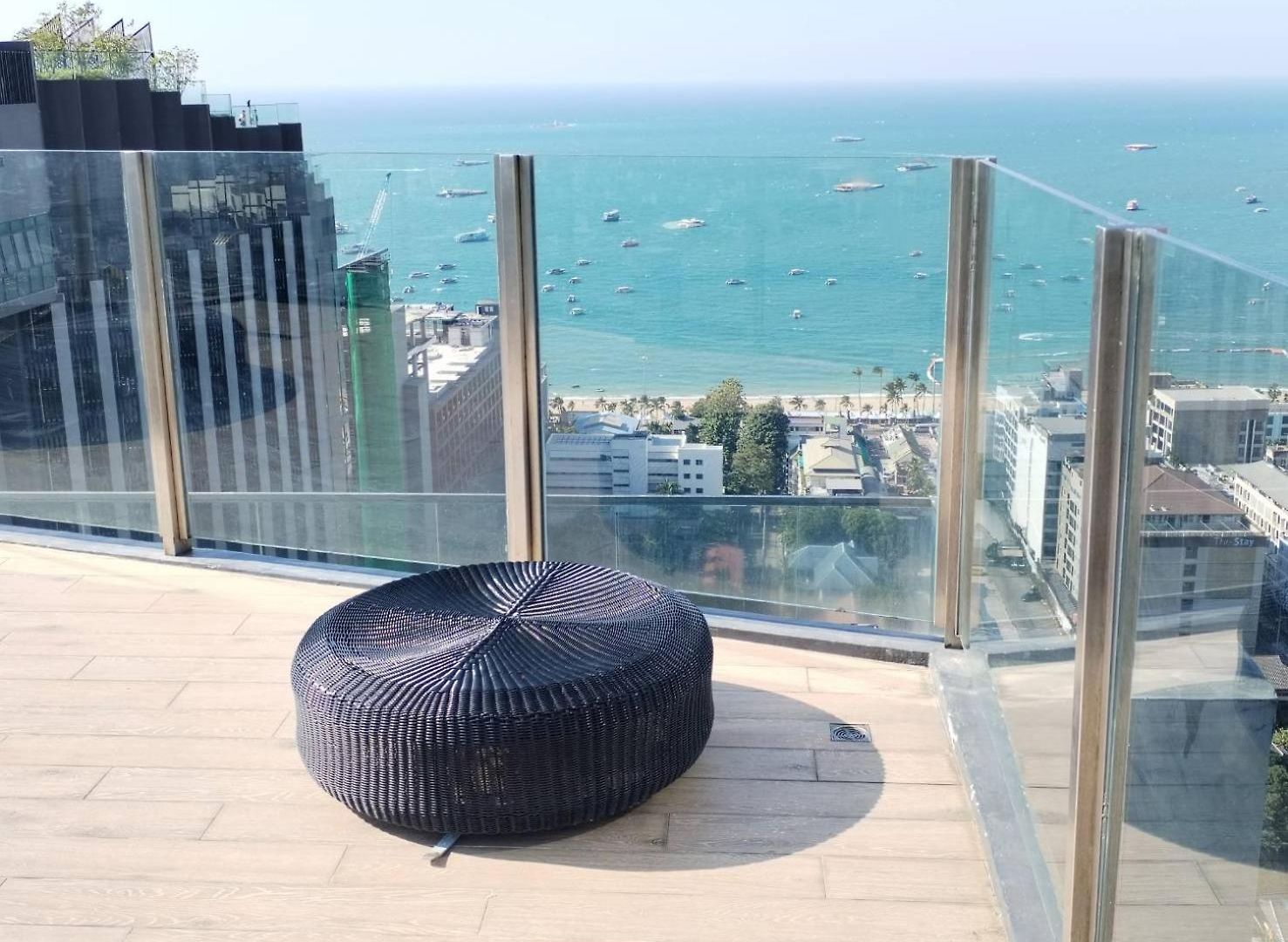 The Base By Uricity * Pattaya