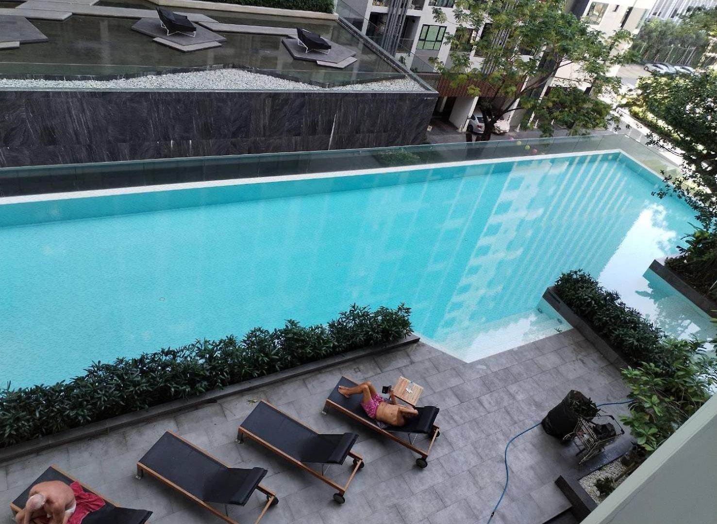 อพาร์ทเม้น The Base By Uricity Pattaya
