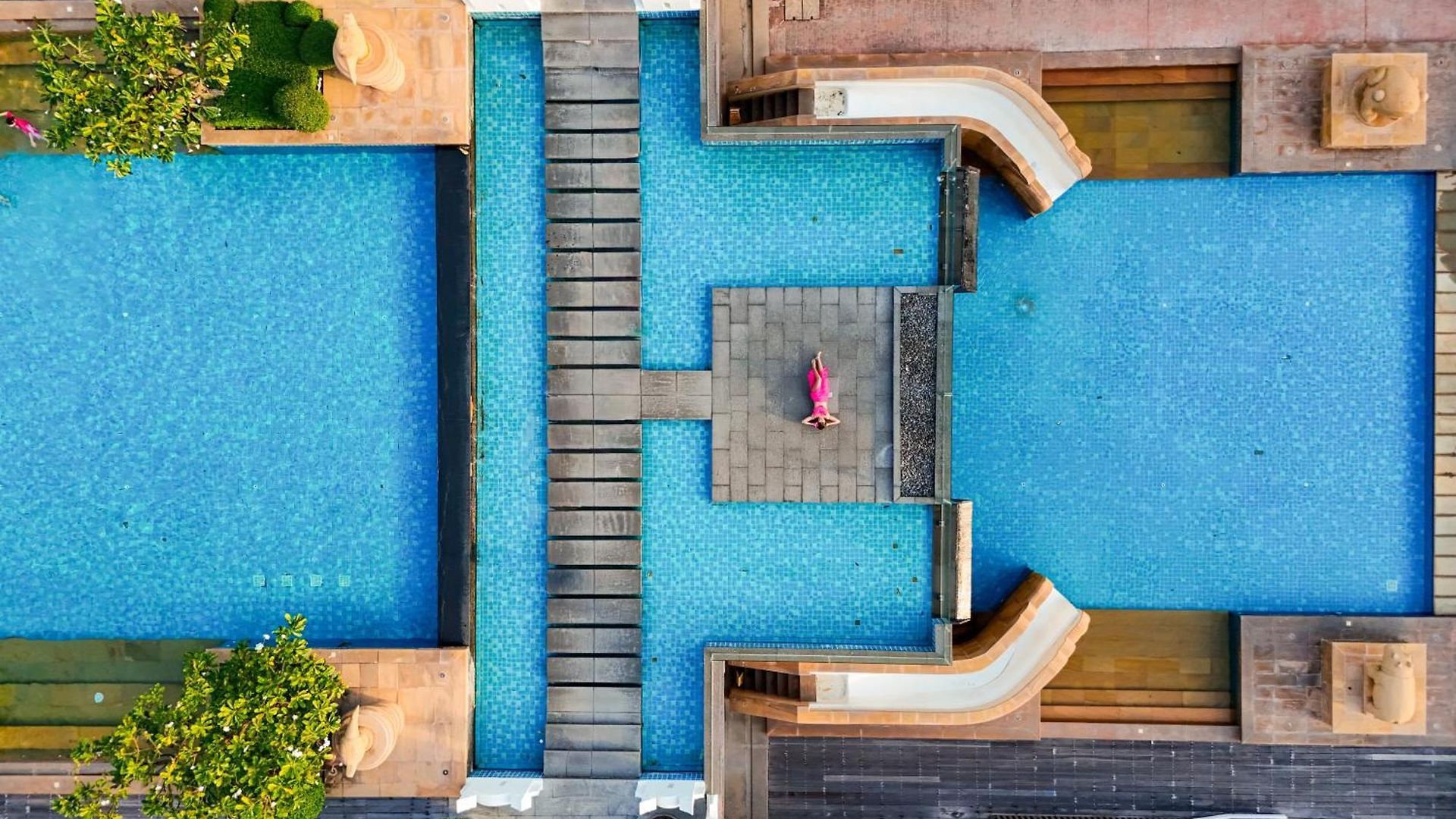 The Heritage Beachfront รีสอร์ท 4*
