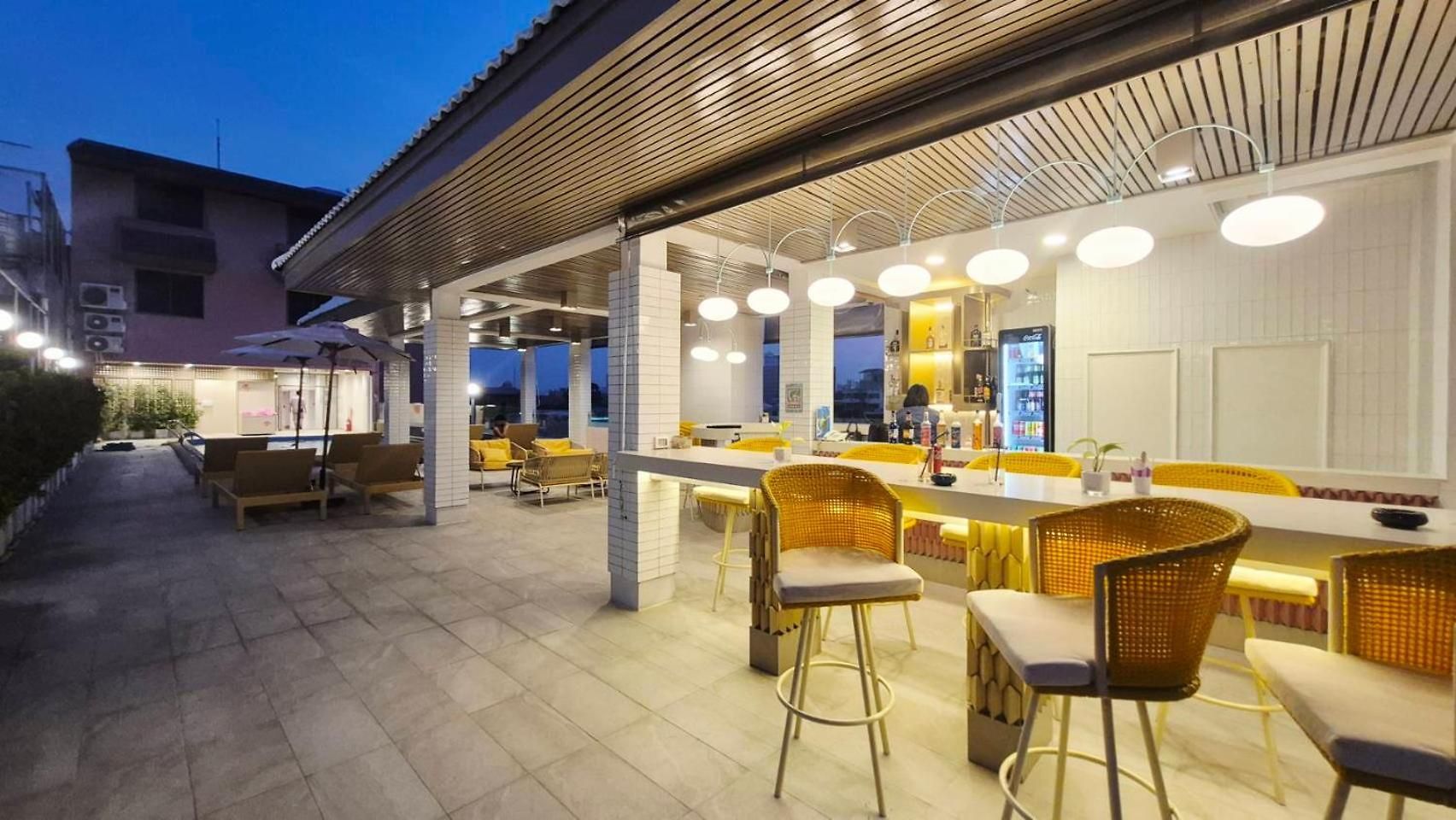 Cloudotel Walking Street โรงแรม 4*