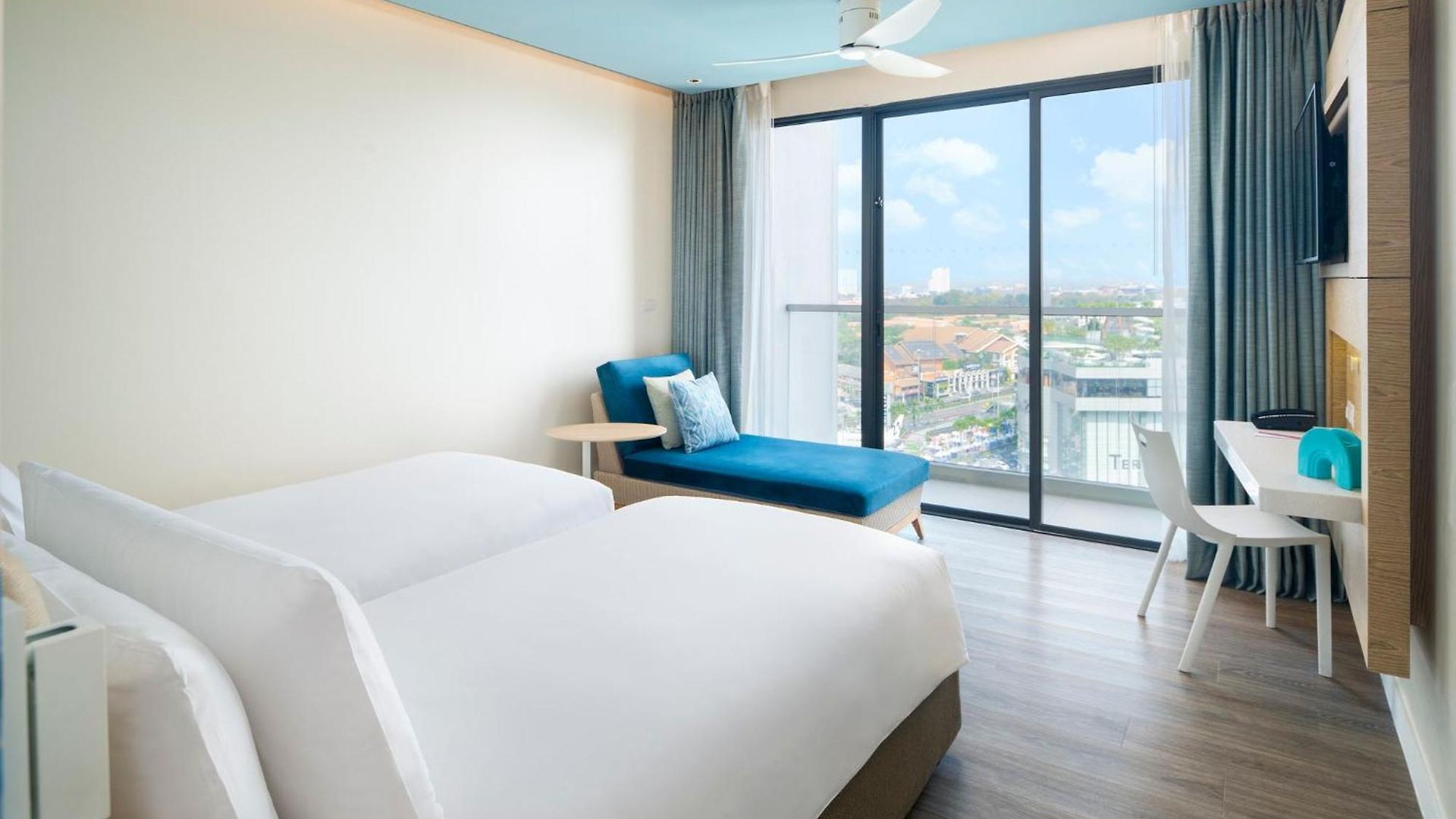 Hotel Ozo North 4*