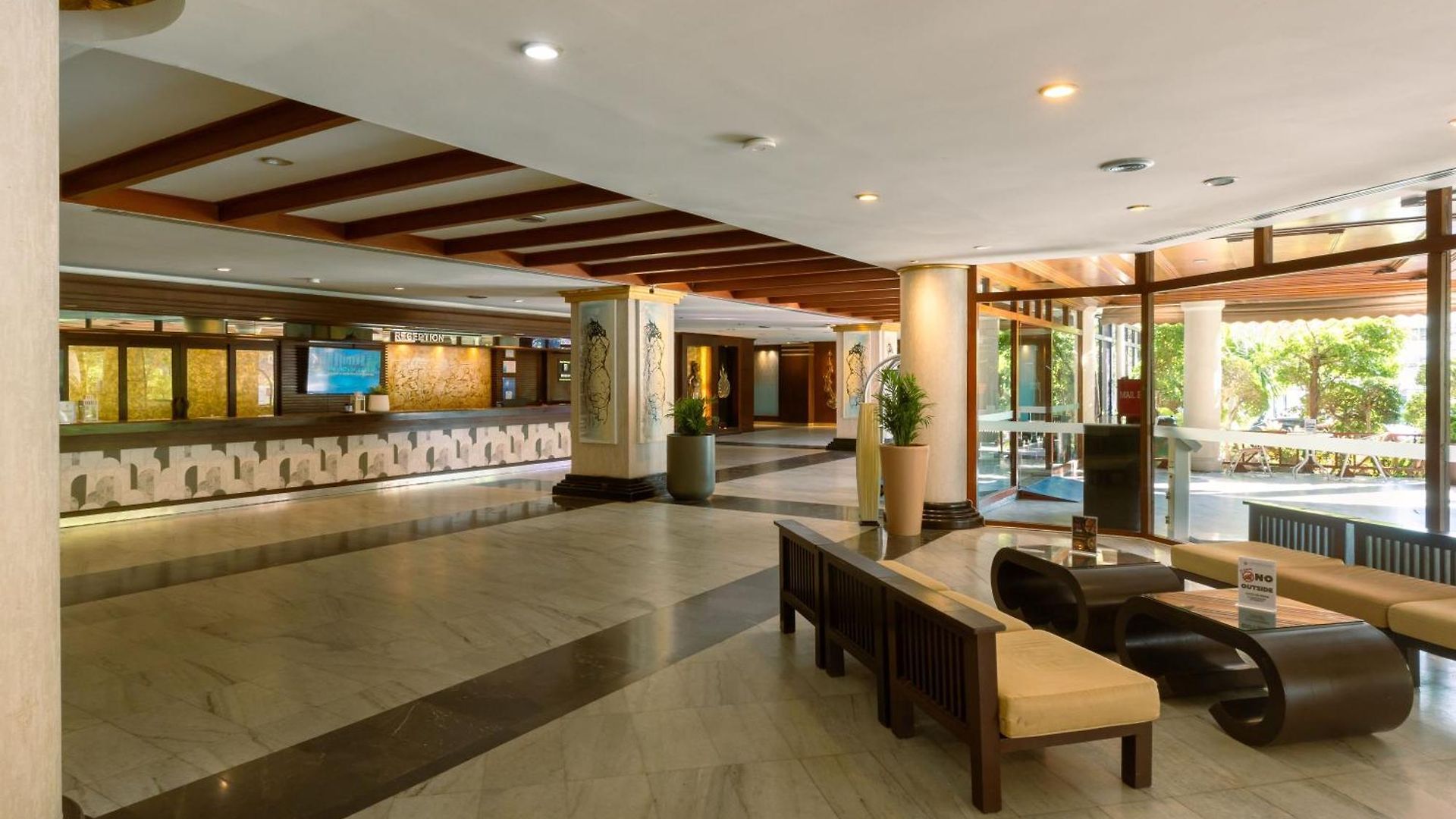 Mountain & Convention Center 4*