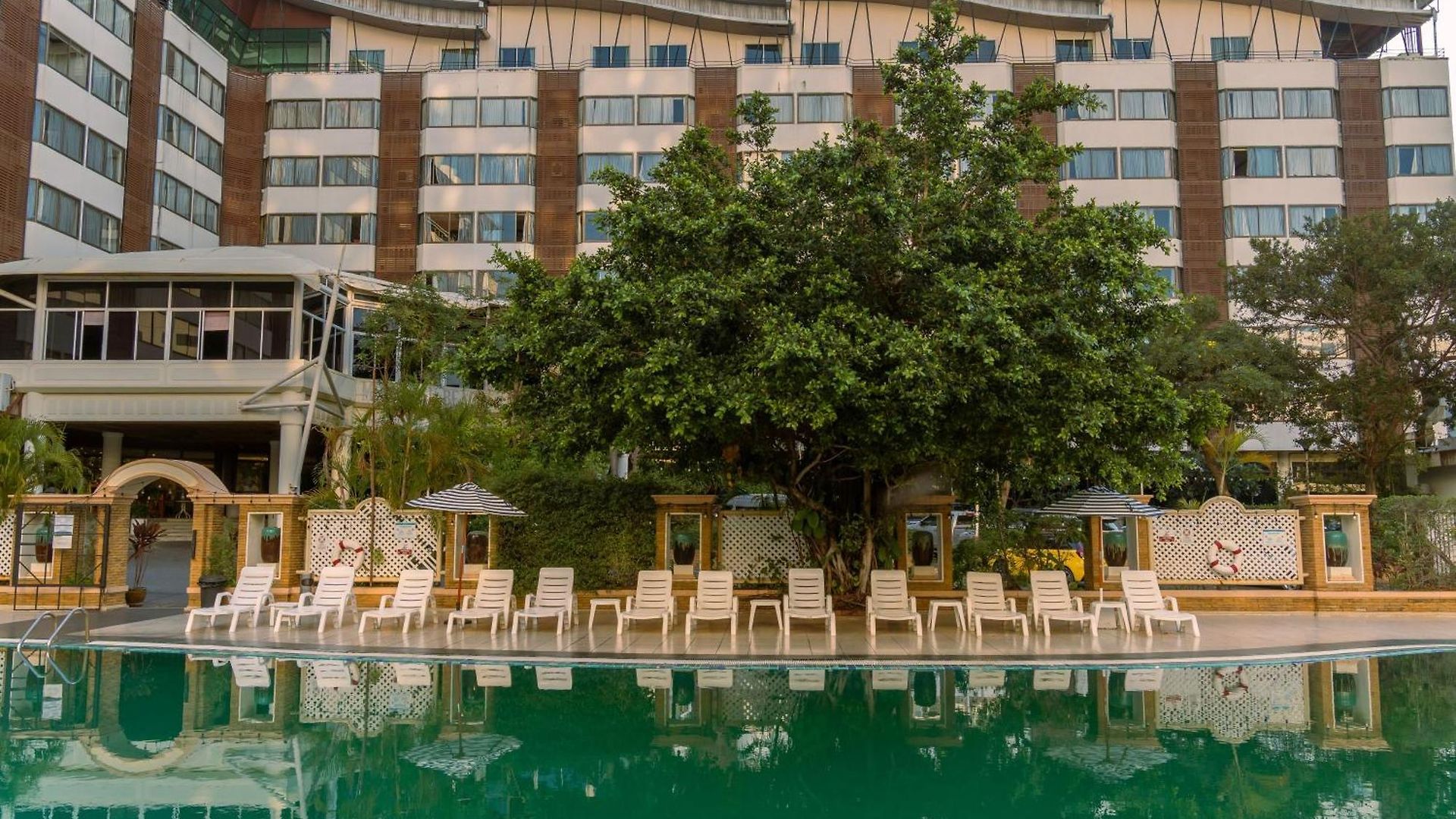 Hotel Mountain & Convention Center 4*