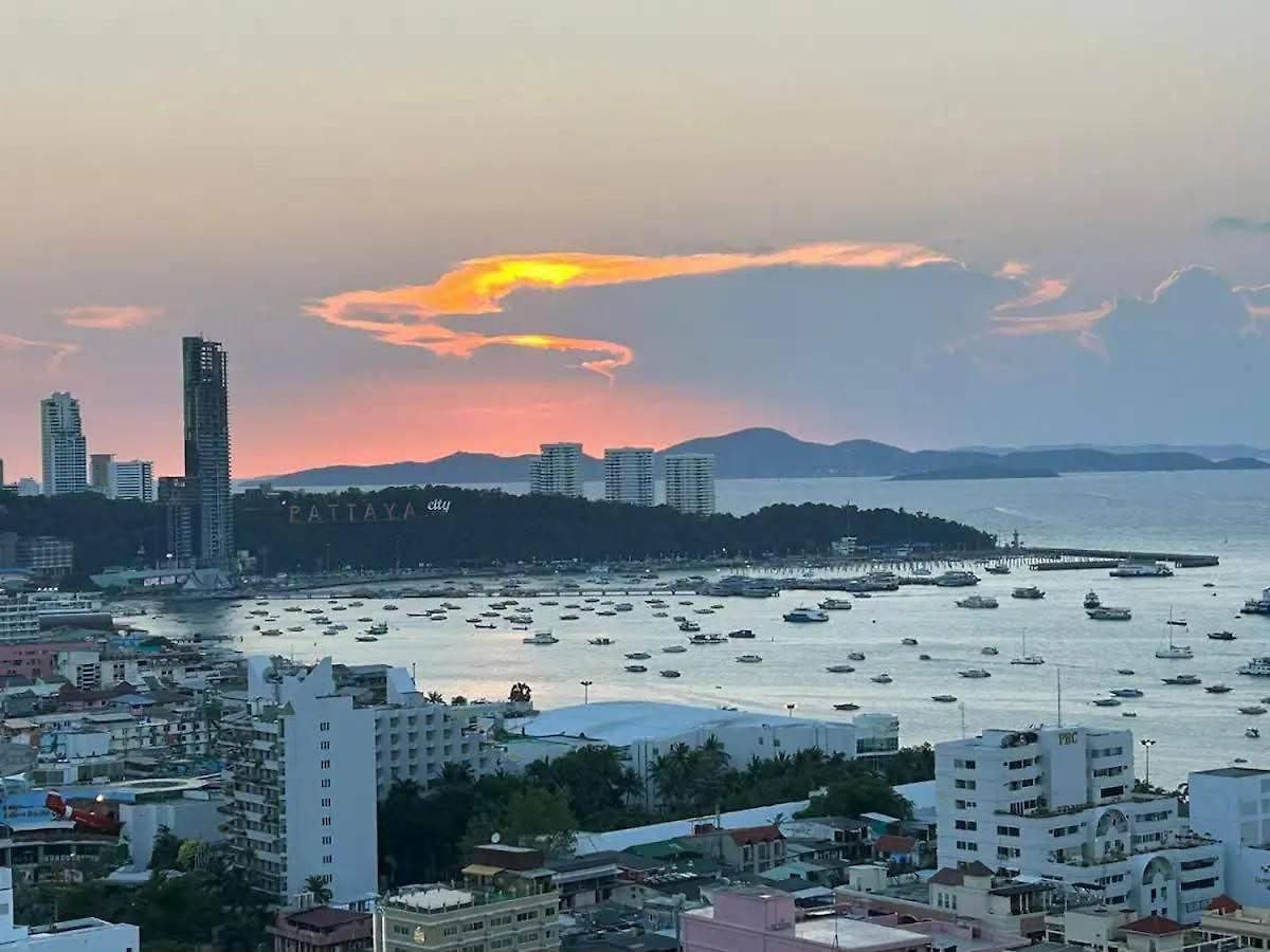 High Floor Sea View At The Base By 888