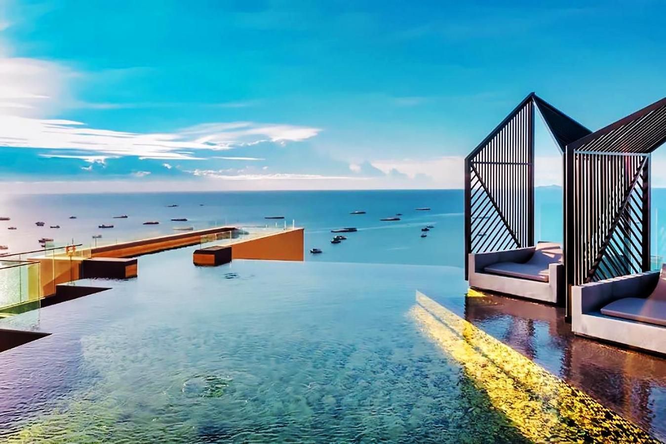 Luxury Edge Seaview