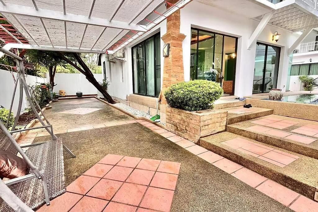 H6市中心 唐人街 航站楼 风月街五房芭提雅海天-泳池别墅o
