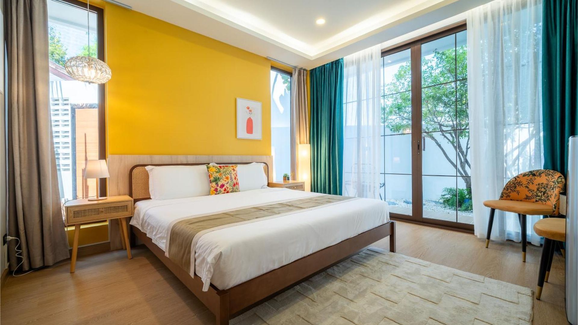 市中心近海6卧奢华泳池别墅alden Design Pool วิลล่า Pattaya