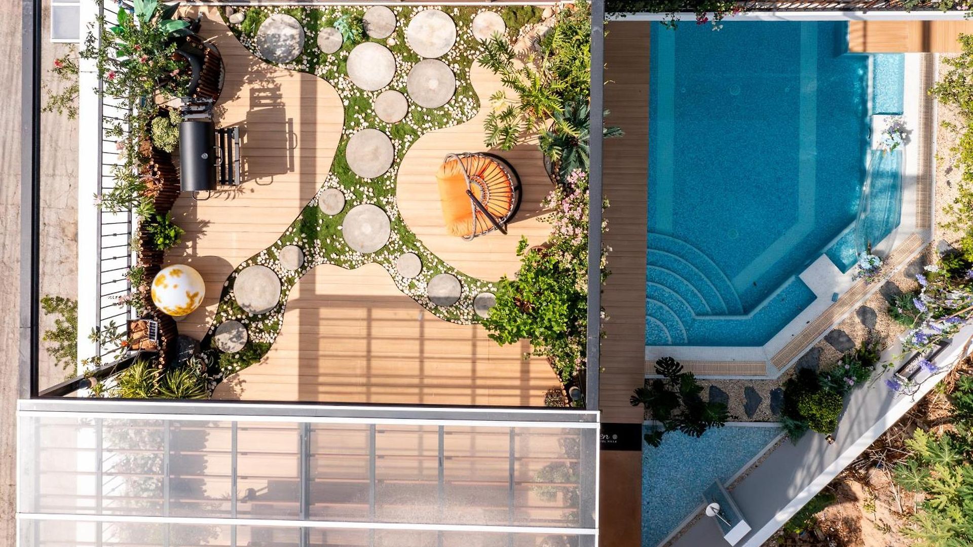 วิลล่า 市中心近海6卧奢华泳池别墅alden Design Pool
