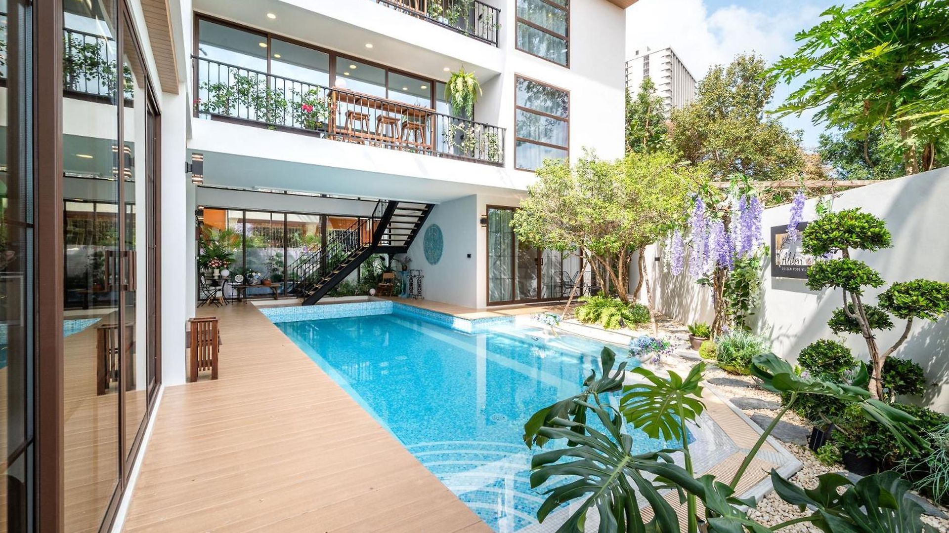 市中心近海6卧奢华泳池别墅alden Design Pool * Pattaya