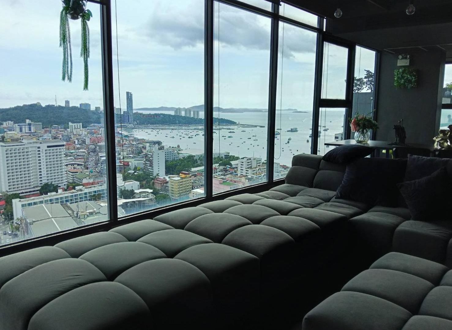 ห้องพักหรูพัทยากลาง Pattaya