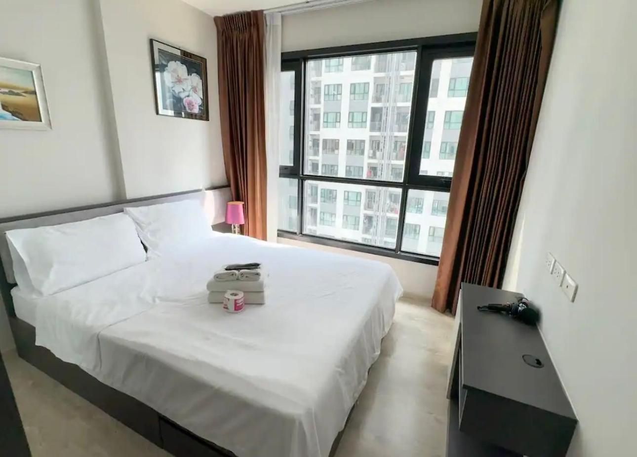 The Base芭提雅市中心 出门商场711海滩 泼水节最热闹地方 Pattaya