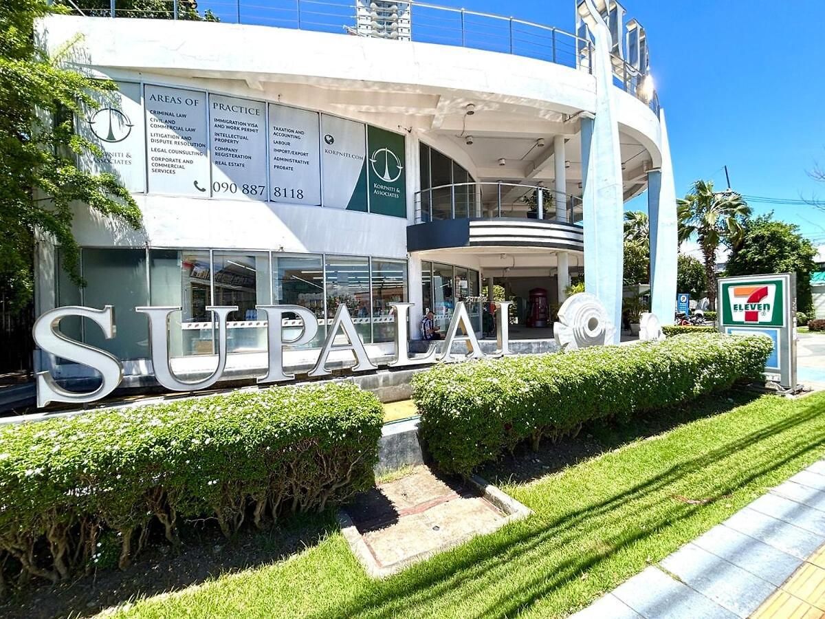 芭提雅近市中心公寓 健身房 泳池 城景公寓 精致宜居 生活便利 家具齐全 *