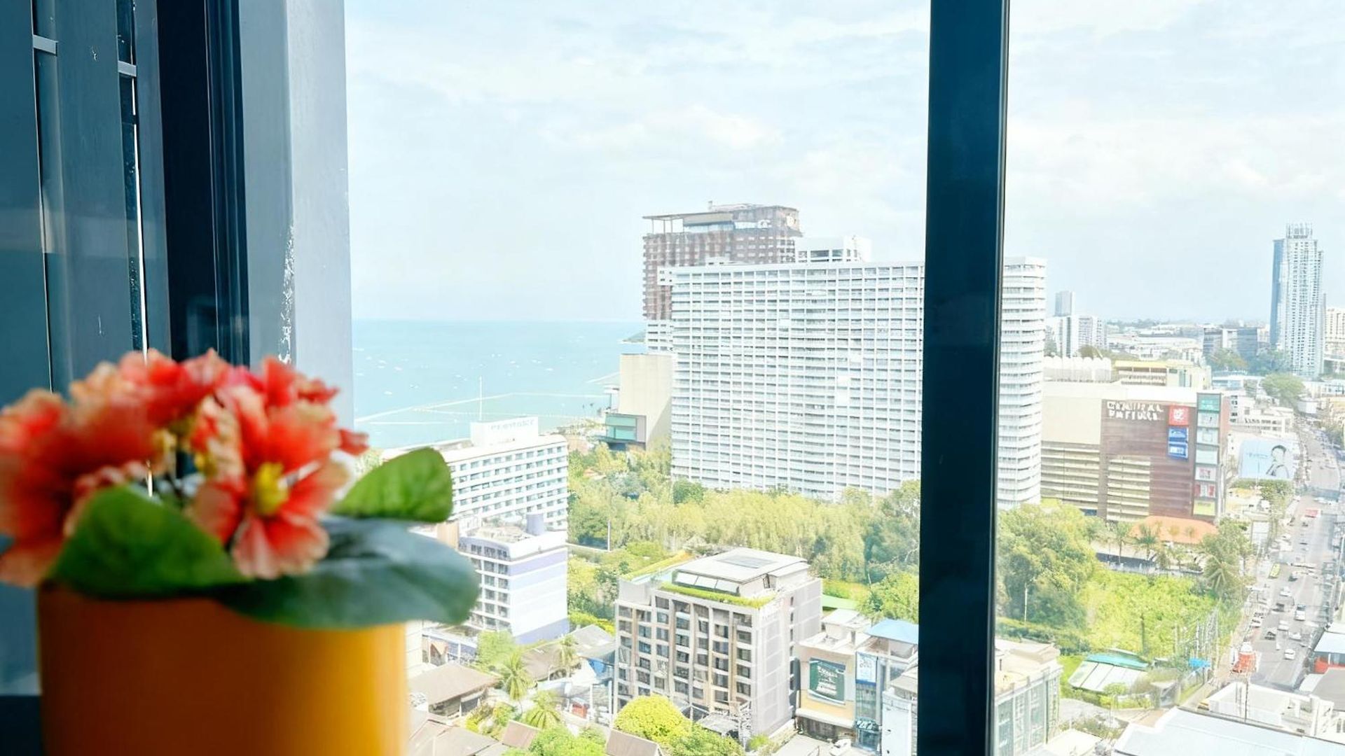 芭提雅海滩公寓预定 高层海景房 免费健身房 临近海滩 23f * Pattaya