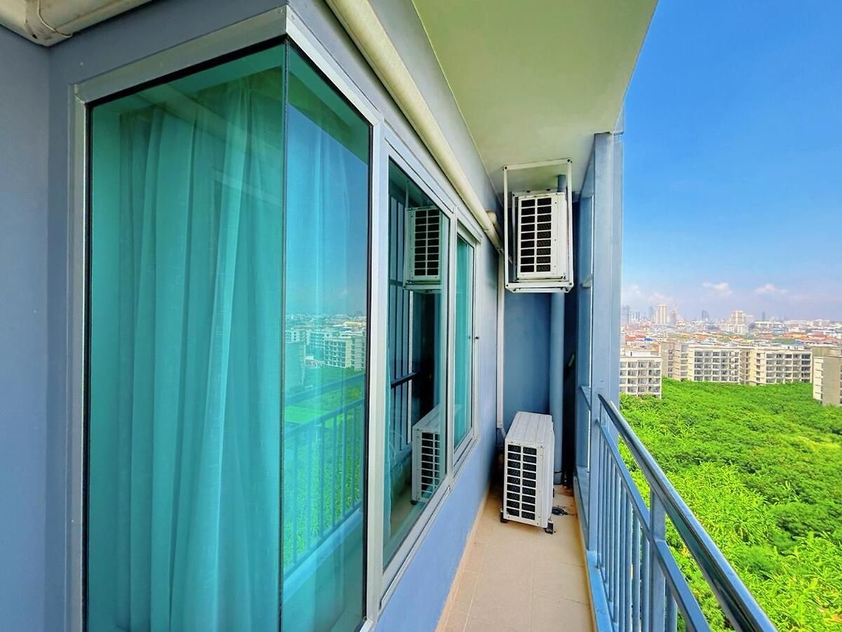 Apartment 芭提雅市中心大空间公寓酒店预定 城景健身房泳池舒适型公寓 日租周租月租灵活 Pattaya