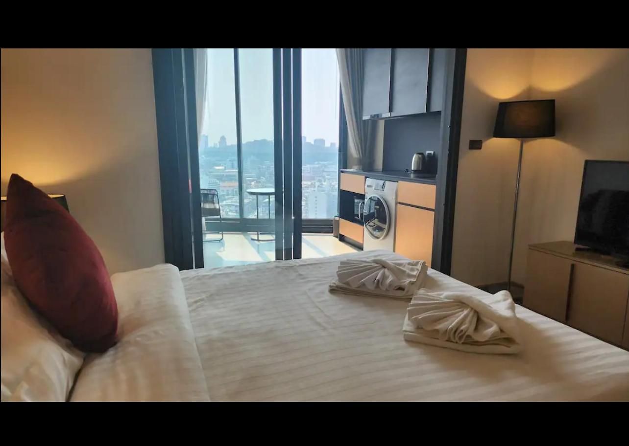 อพาร์ทเม้น 25edge芭提雅网红一居室公寓步行海滩 Pattaya