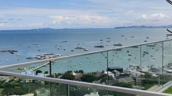 芭提雅水系公寓楼 Pattaya