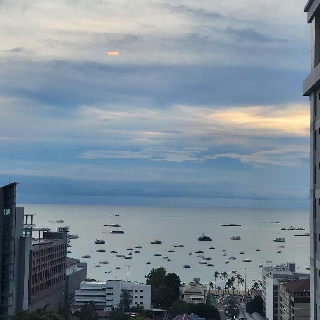 The Base芭提雅市中心 出门商场711海滩 泼水节最热闹地方 Pattaya