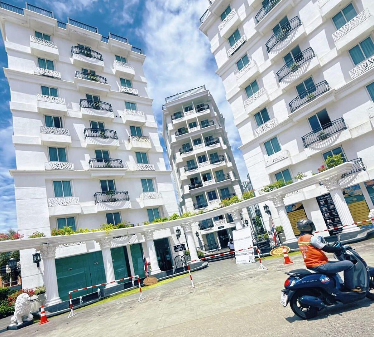 芭提雅市中心高端泳池花园公寓 椰子树下步行街旁 Apartment Pattaya