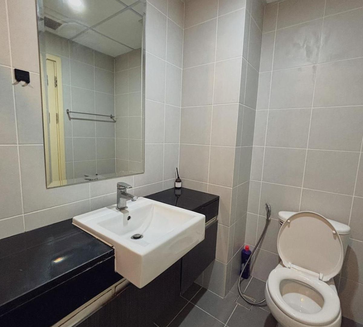 Apartment 芭提雅近市中心公寓 健身房 泳池 城景公寓 精致宜居 生活便利 家具齐全 *
