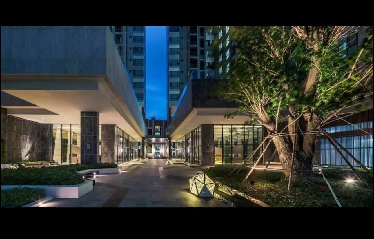 อพาร์ทเม้น 22芭提雅市中心2卧室套房 海景无边泳池 繁华街道 Pattaya