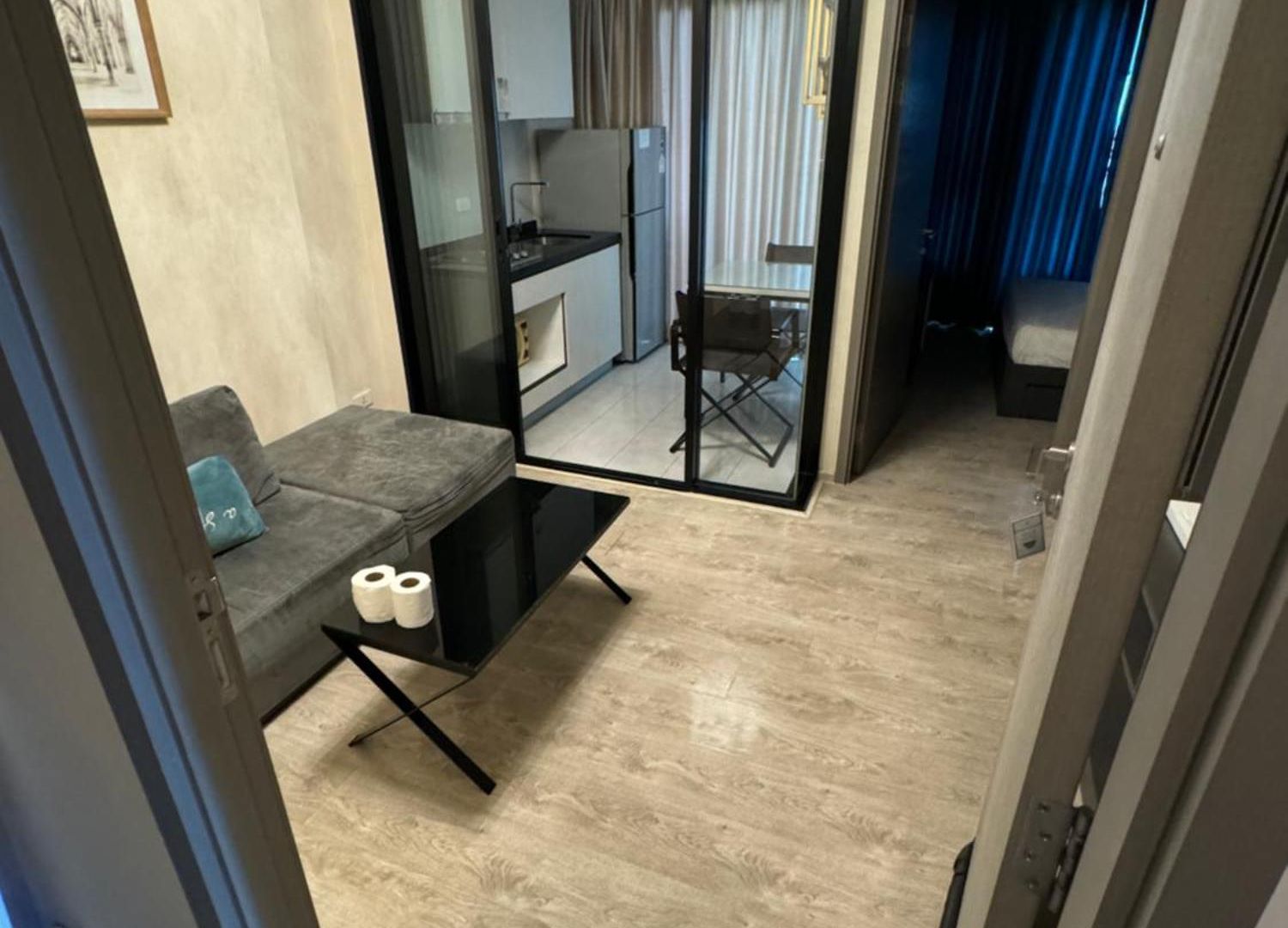 芭提雅中心地区 The Base 高档公寓酒店 อพาร์ทเม้น *
