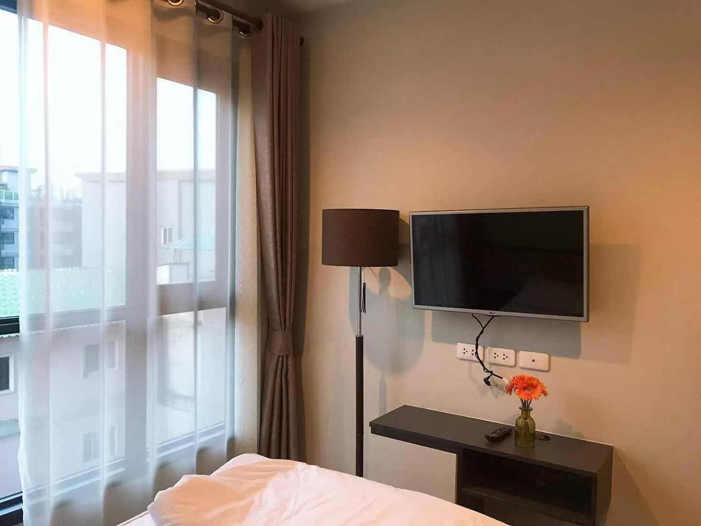 芭提雅中心地区 The Base 高档公寓酒店 อพาร์ทเม้น Pattaya