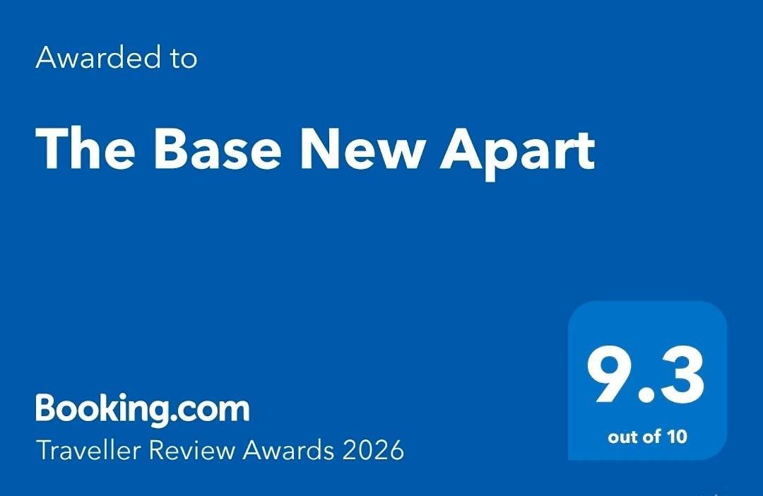 The Base Modern Pattaya
