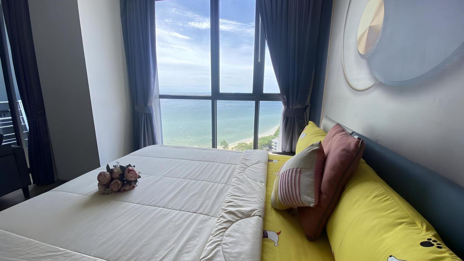 Sea View High Floor - Breathtaking Views อพาร์ทเม้น Pattaya