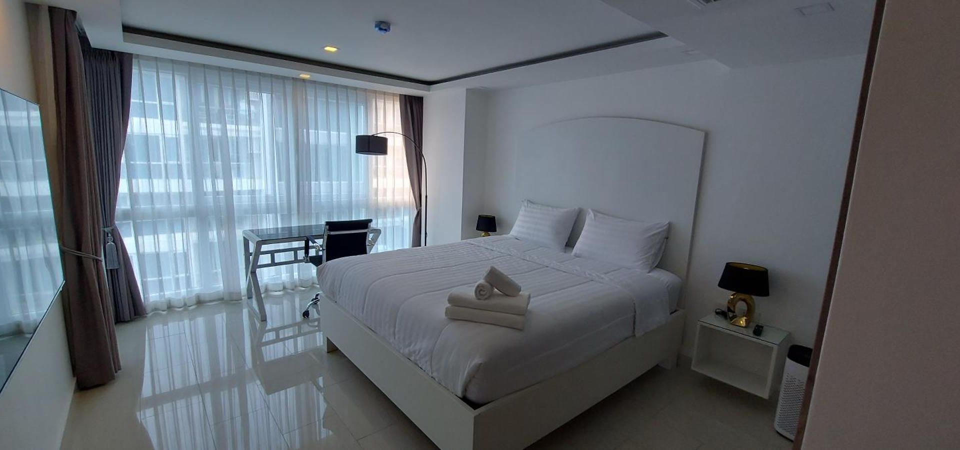 Grand Avenue, 2 Bedroom-2 Baths, 69sqm *