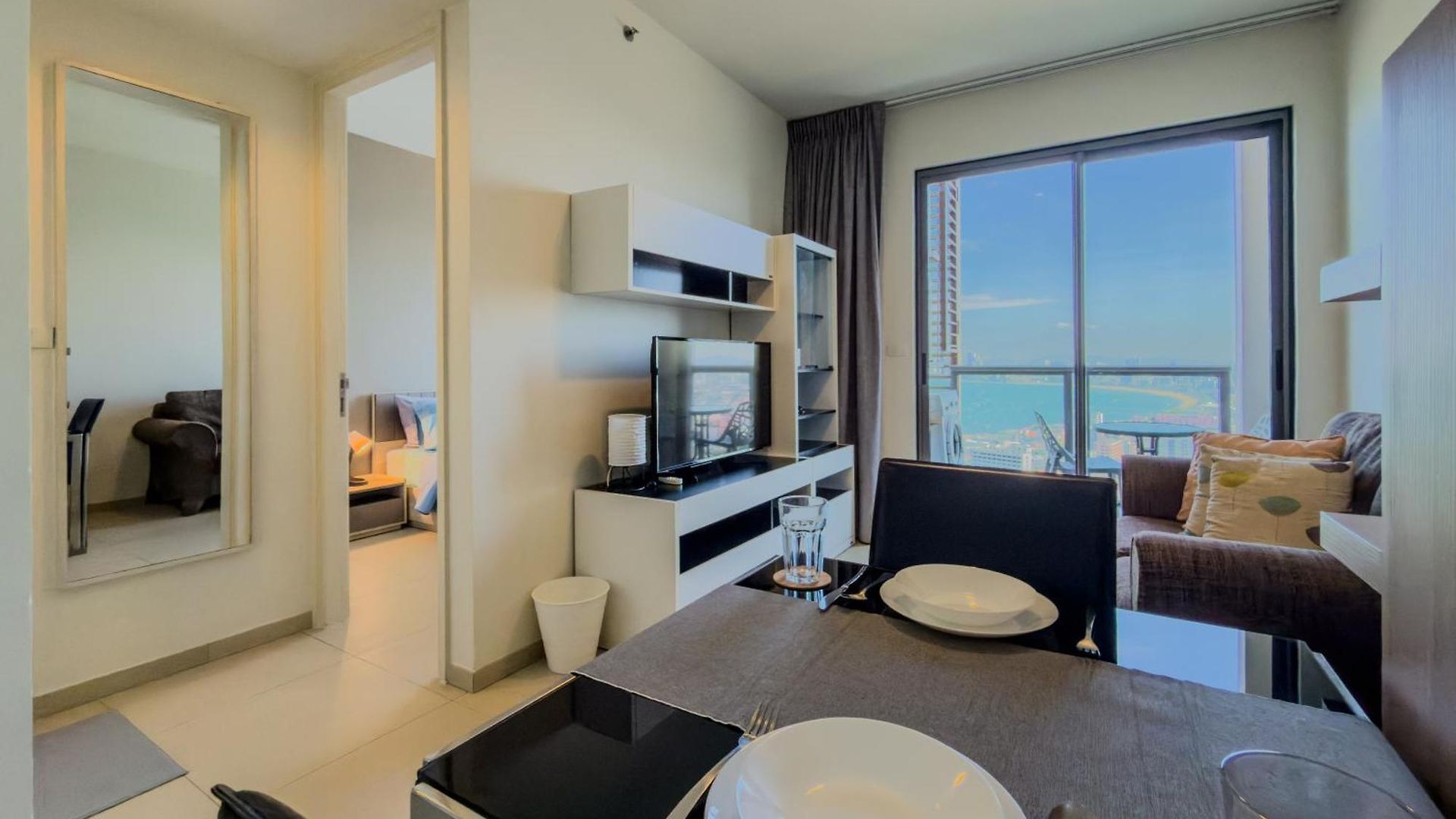 อพาร์ทเม้น Skyline Serenity By Mountain Park *