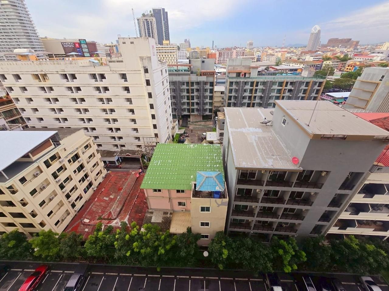 The Base Pool View Fast Wifi 5 Min Walk To By Lees อพาร์ทเม้น Pattaya