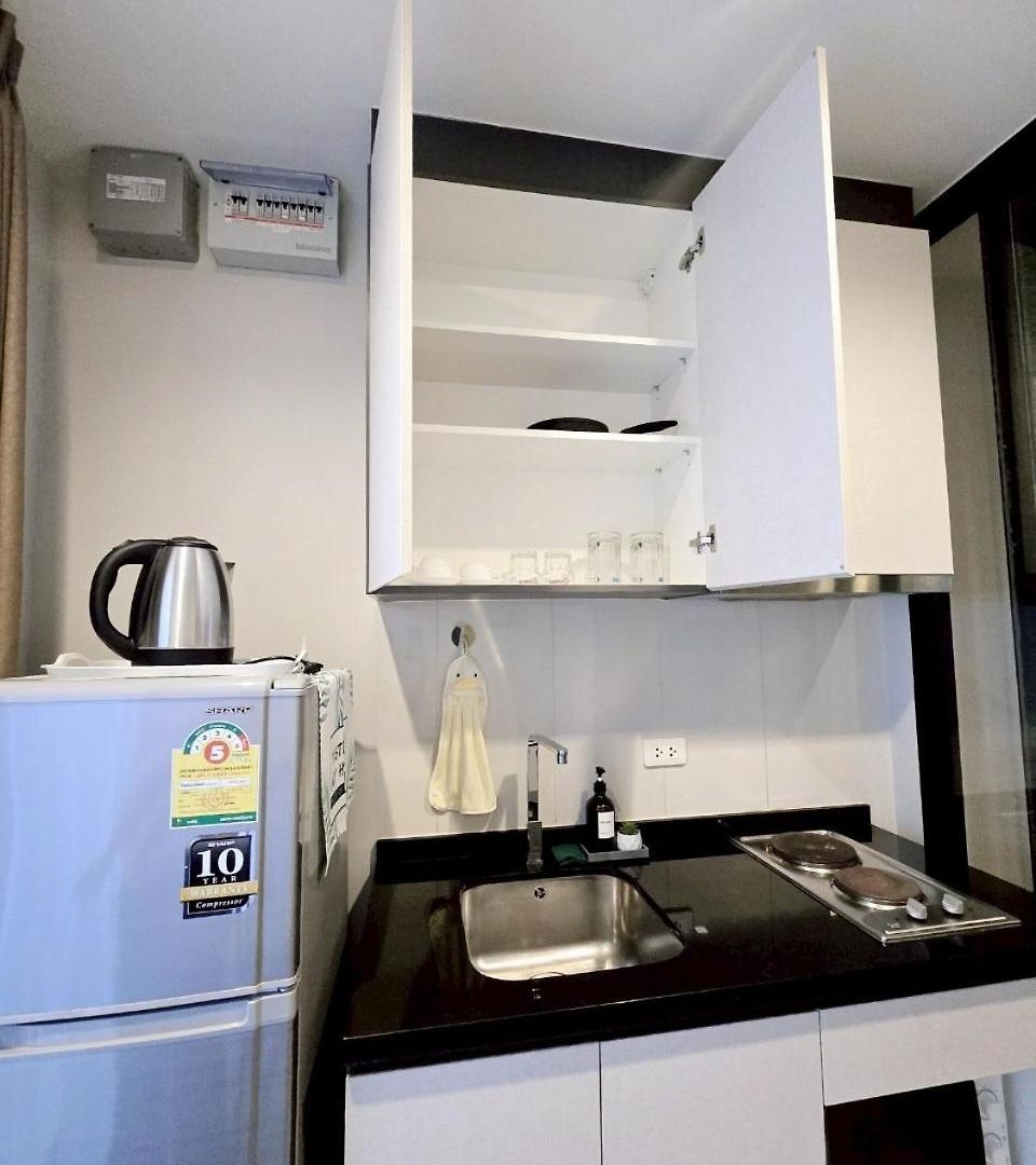 The Base Pool View Fast Wifi 5 Min Walk To By Lees อพาร์ทเม้น