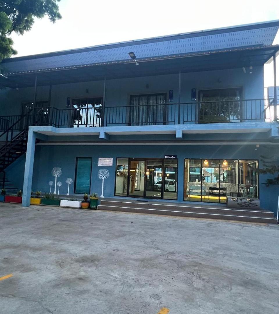 Hotel Nine Blue