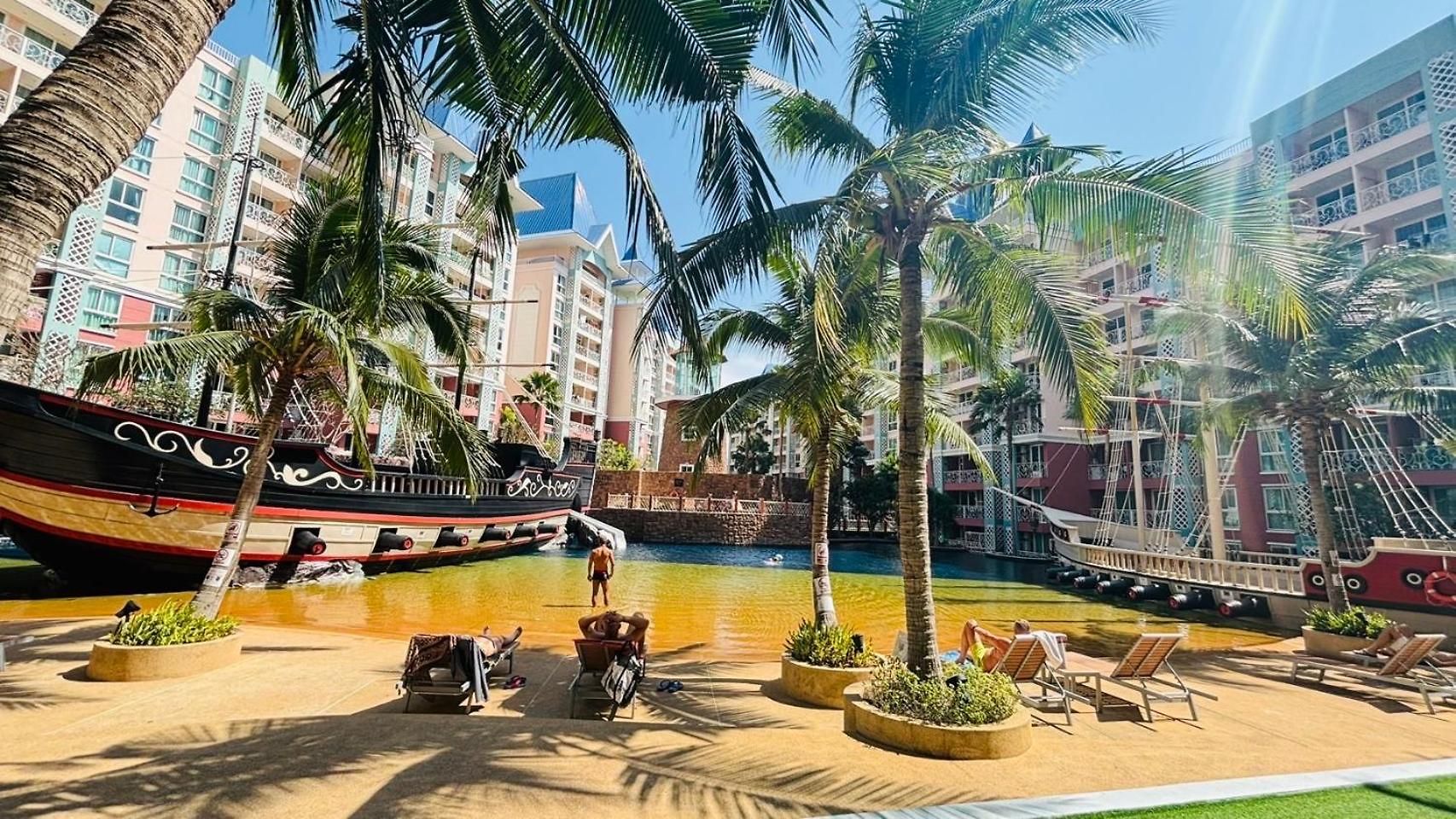 Grande Caribbean Byrichly 4* Pattaya
