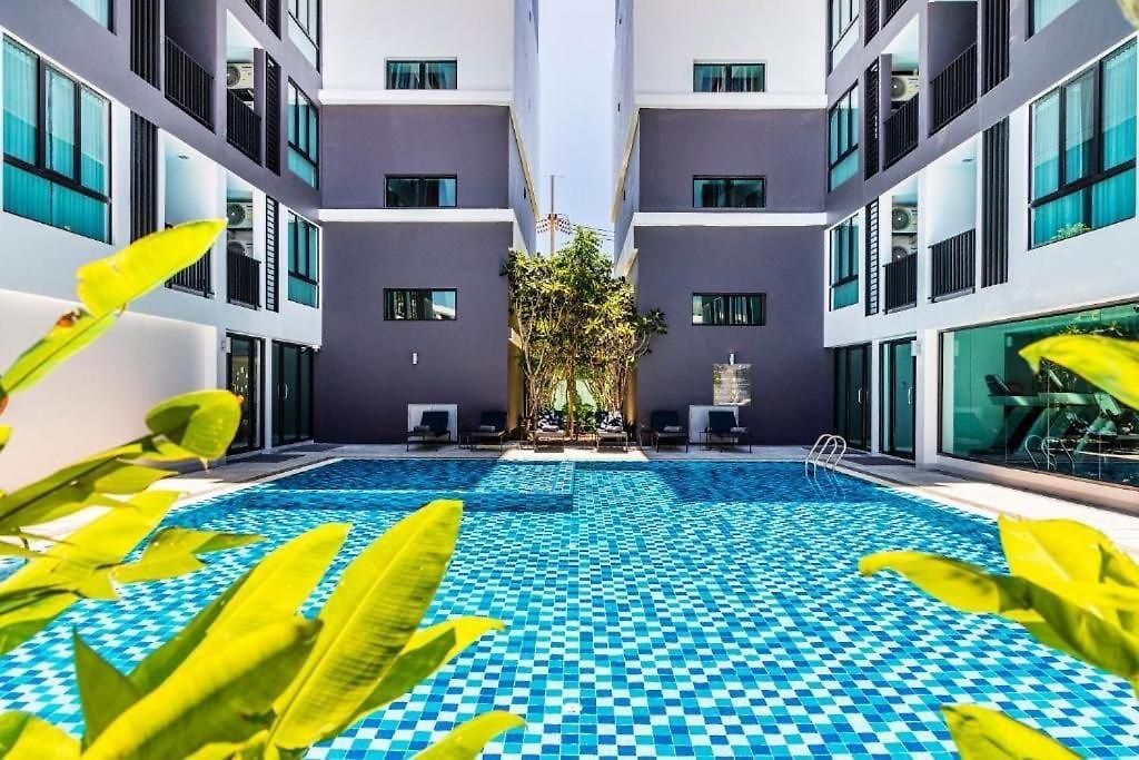 Therizinhotelpattaya อพาร์ตโฮเทล
