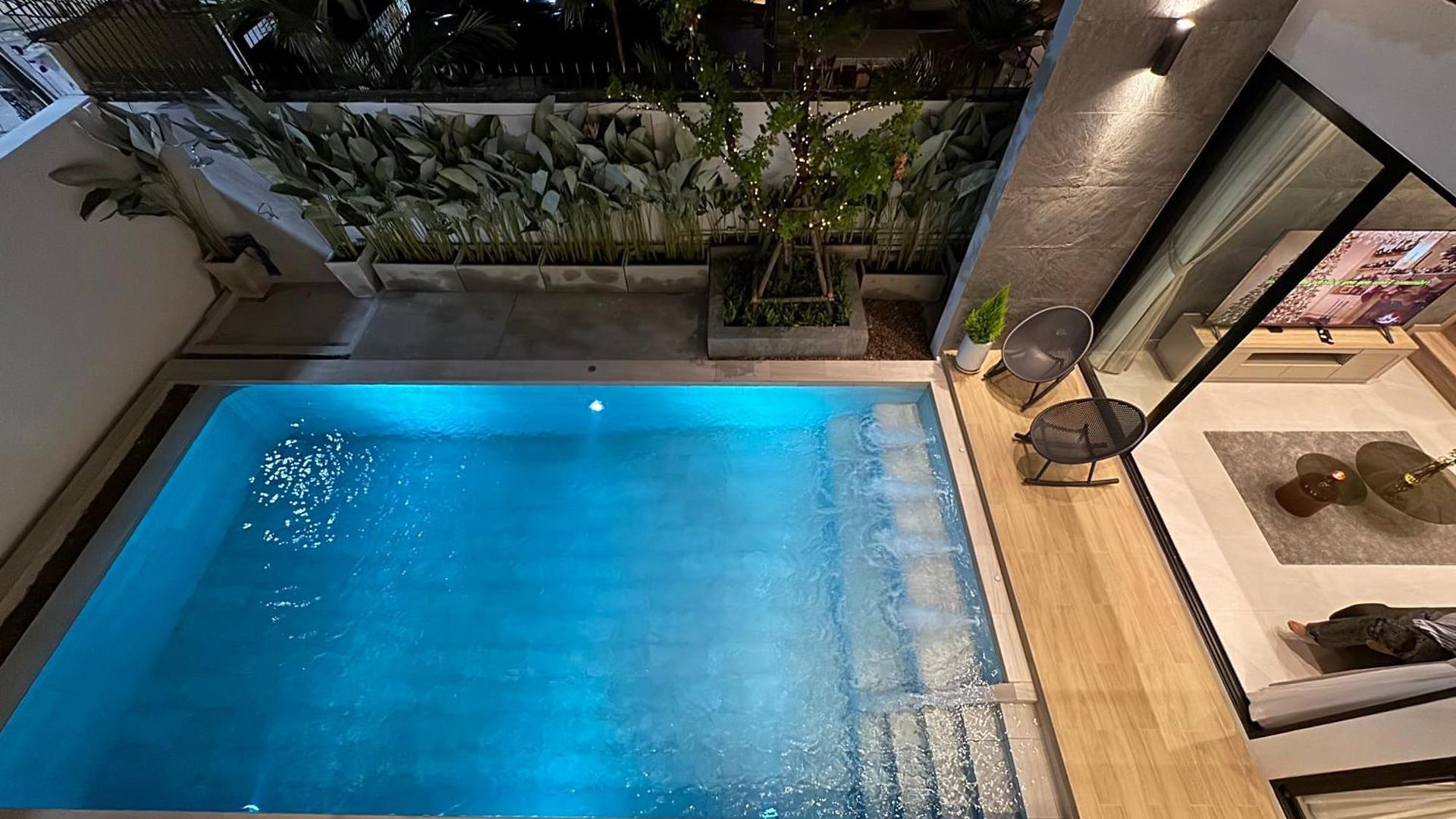 Brand New Modern Pool Near Walking Street วิลล่า