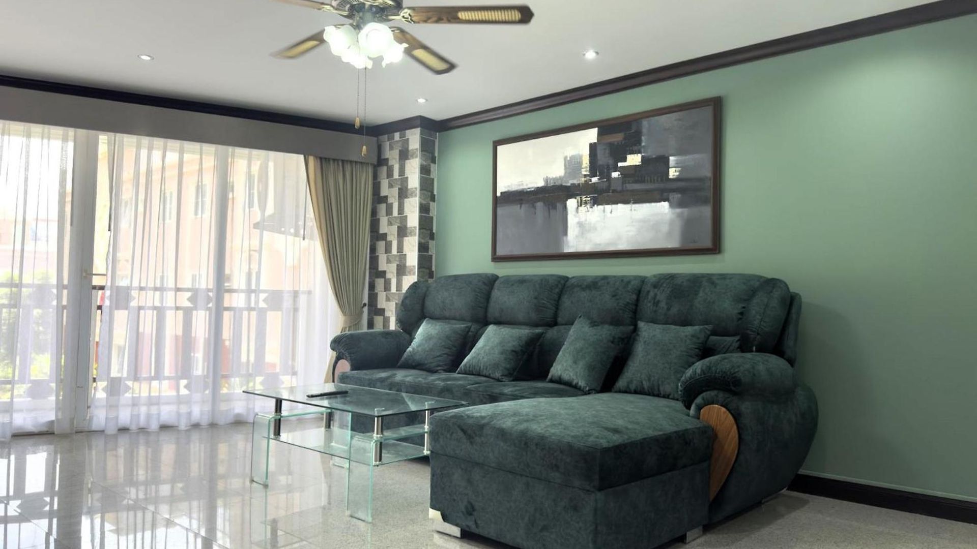 วันหยุดที่บ้าน Spacious 2br - 3 Balconies Views *