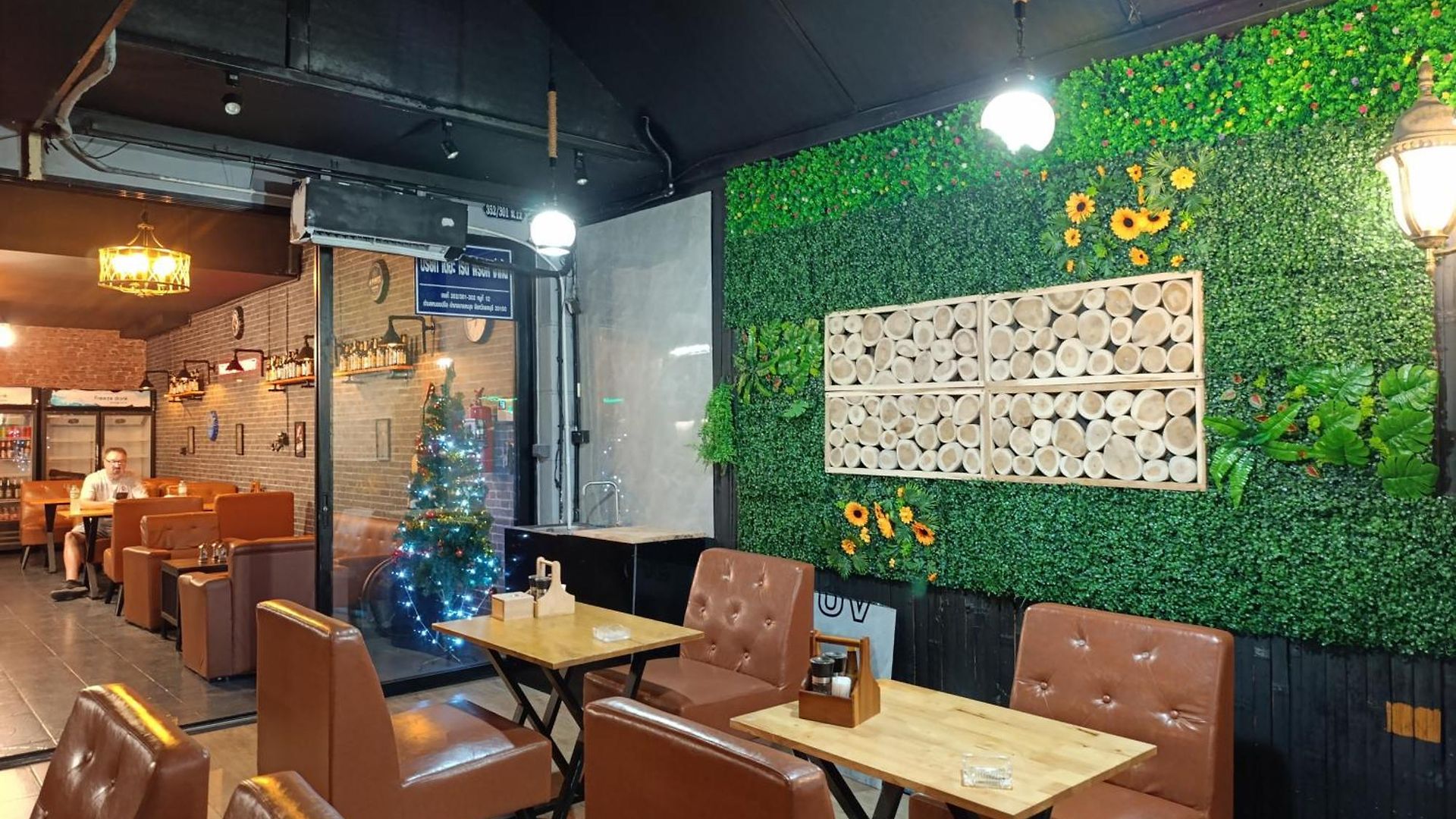 4 Palms Prathanak Pattaya